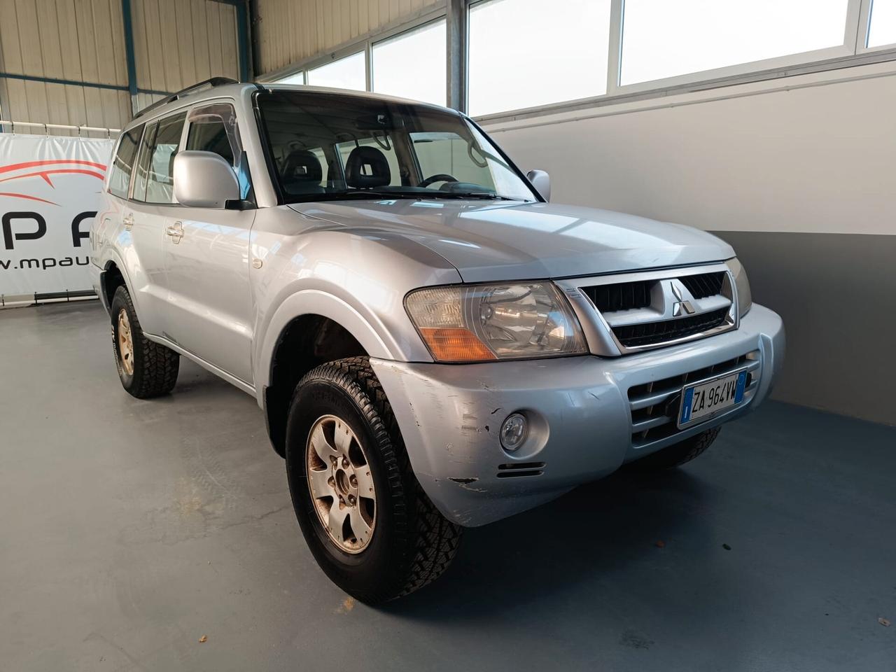 Mitsubishi Pajero 3.2 16V DI-D 5p. Instyle - 7 POSTI - ASI