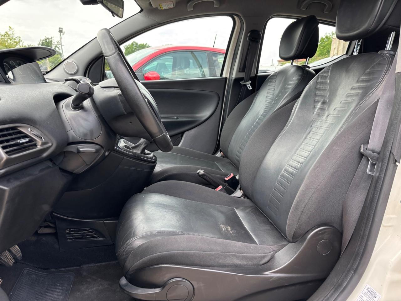 Lancia Ypsilon 1.3 MJT 16V 95 CV 5 porte S&S Platinum