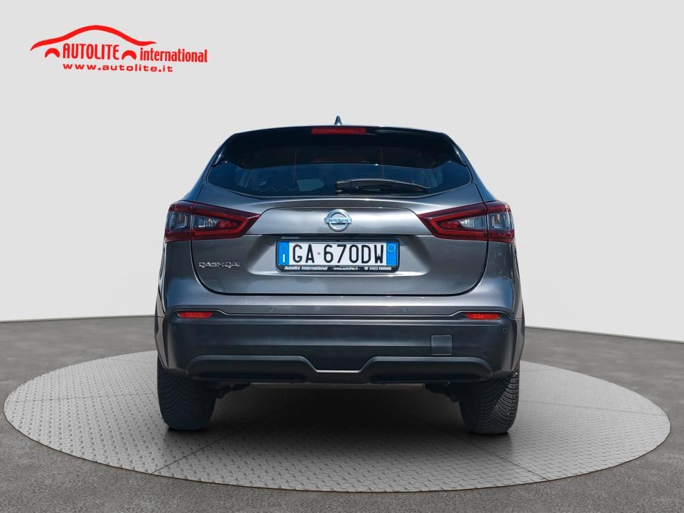 Nissan Qashqai 1.3 DIG-T 140 CV Business