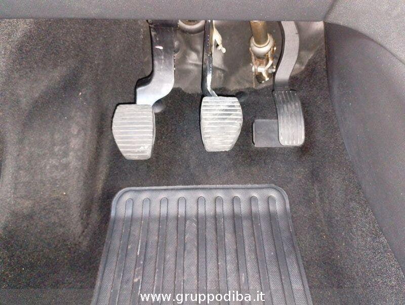 Peugeot 208 I 2015 Benzina 5p 1.2 puretech Allure 82cv