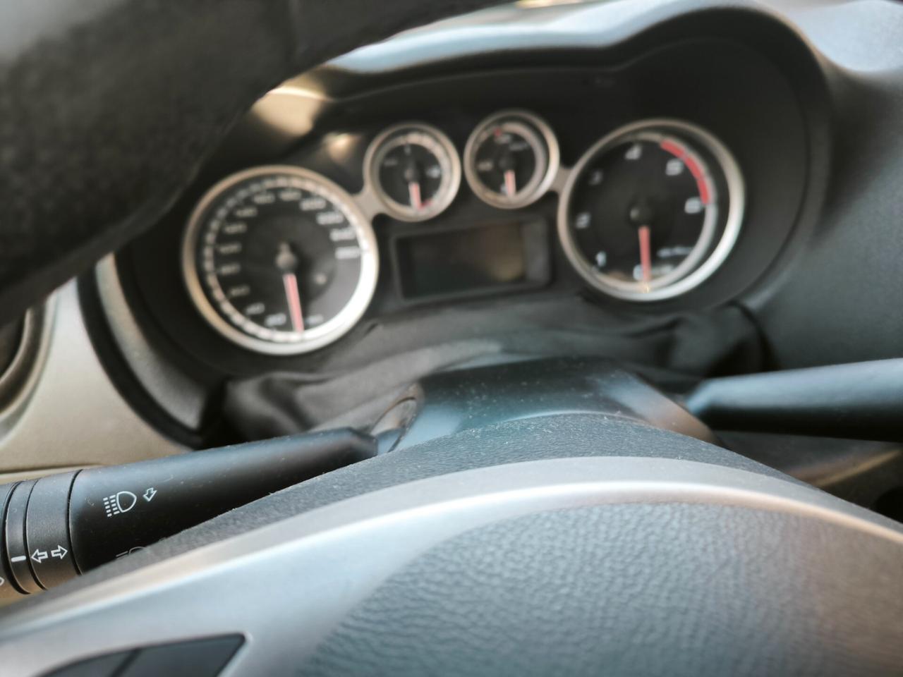 Alfa Romeo MiTo 1.3 JTDm-2 95 CV S&S Distinctive Sport Pack