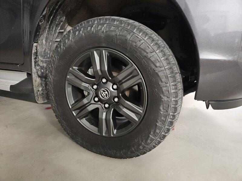 Toyota Hilux Hilux 2.4 D-4D 4WD 4 porte Double Cab Lounge