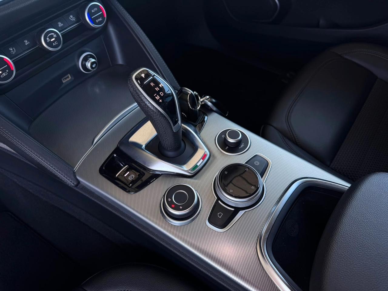 Stelvio 2.2 Turbodiesel 190 CV AT8 Q4 Sprint