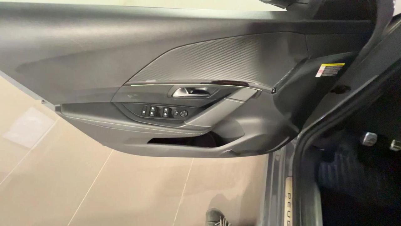 PEUGEOT 208 II 2023 PureTech 100 CV 5 porte GT - PRONTA CONSEGNA!