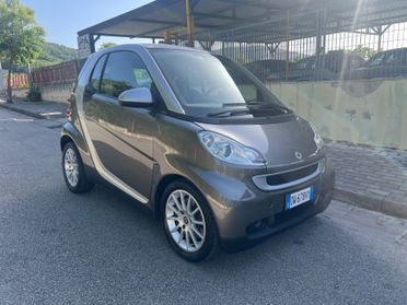 Smart ForTwo 1.0 benzina 71cv Mhd coupé pure
