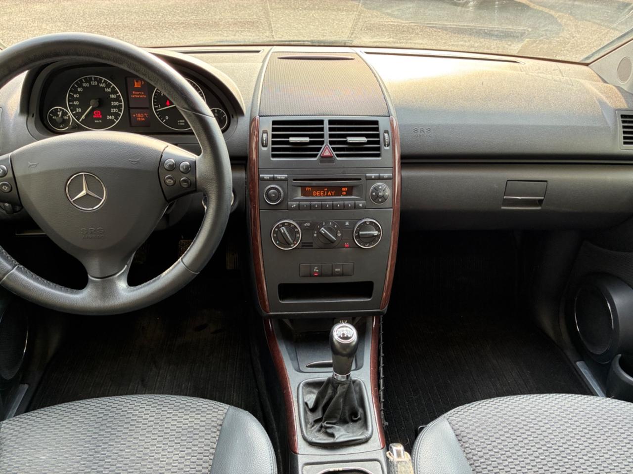 Mercedes-benz A 160 BlueEFFICIENCY Special Edition