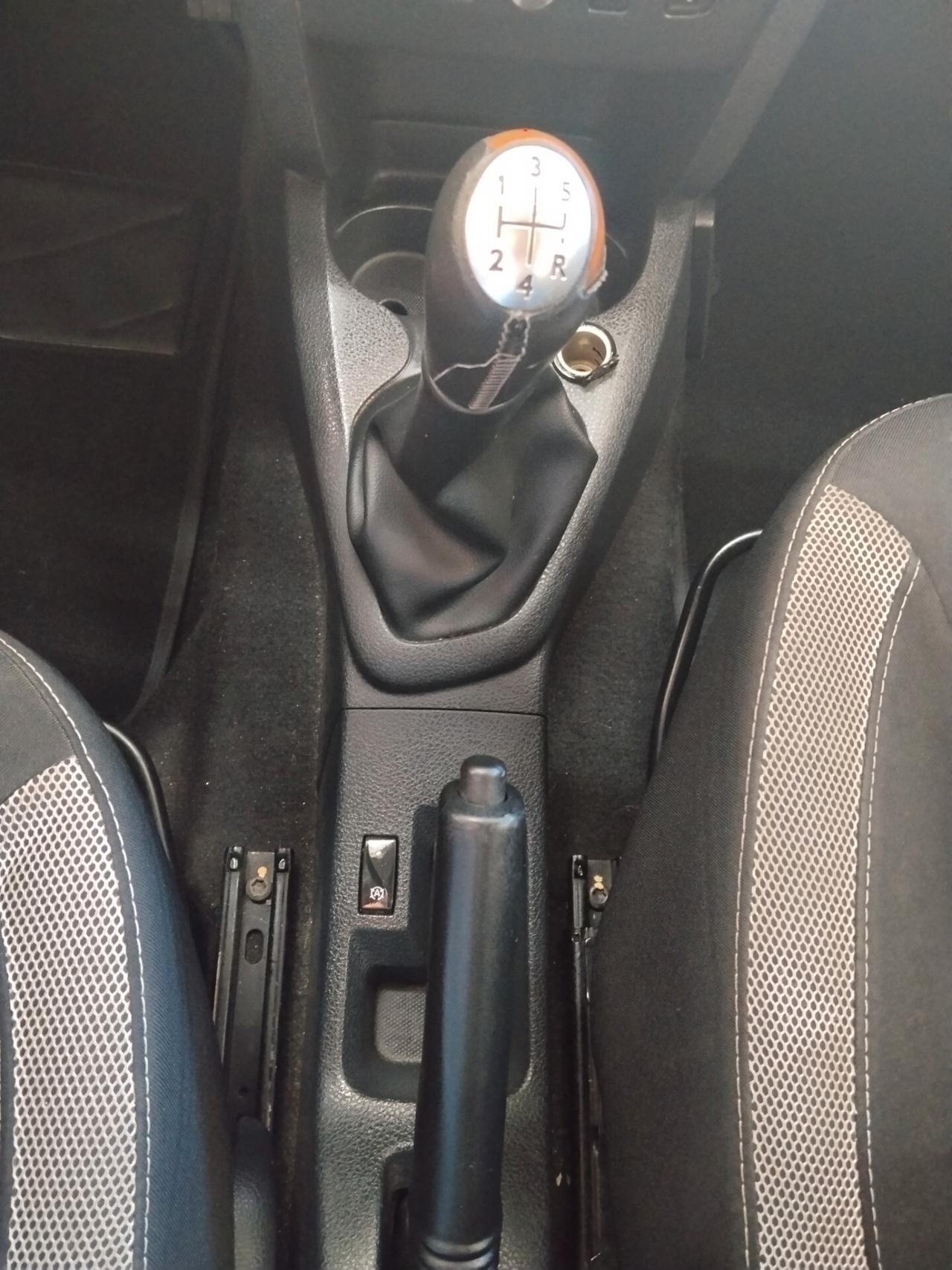 Dacia Logan 1.5 diesel 2018 CON GARANZIA