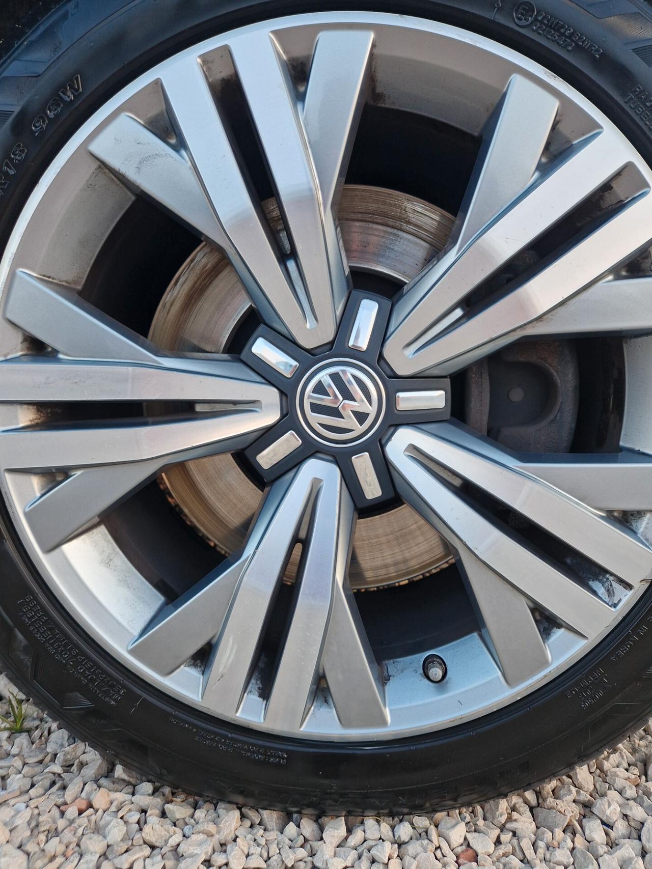 Volkswagen Passat Business Variant 2.0 BiTDI 4MOTION DSG Executive BMT