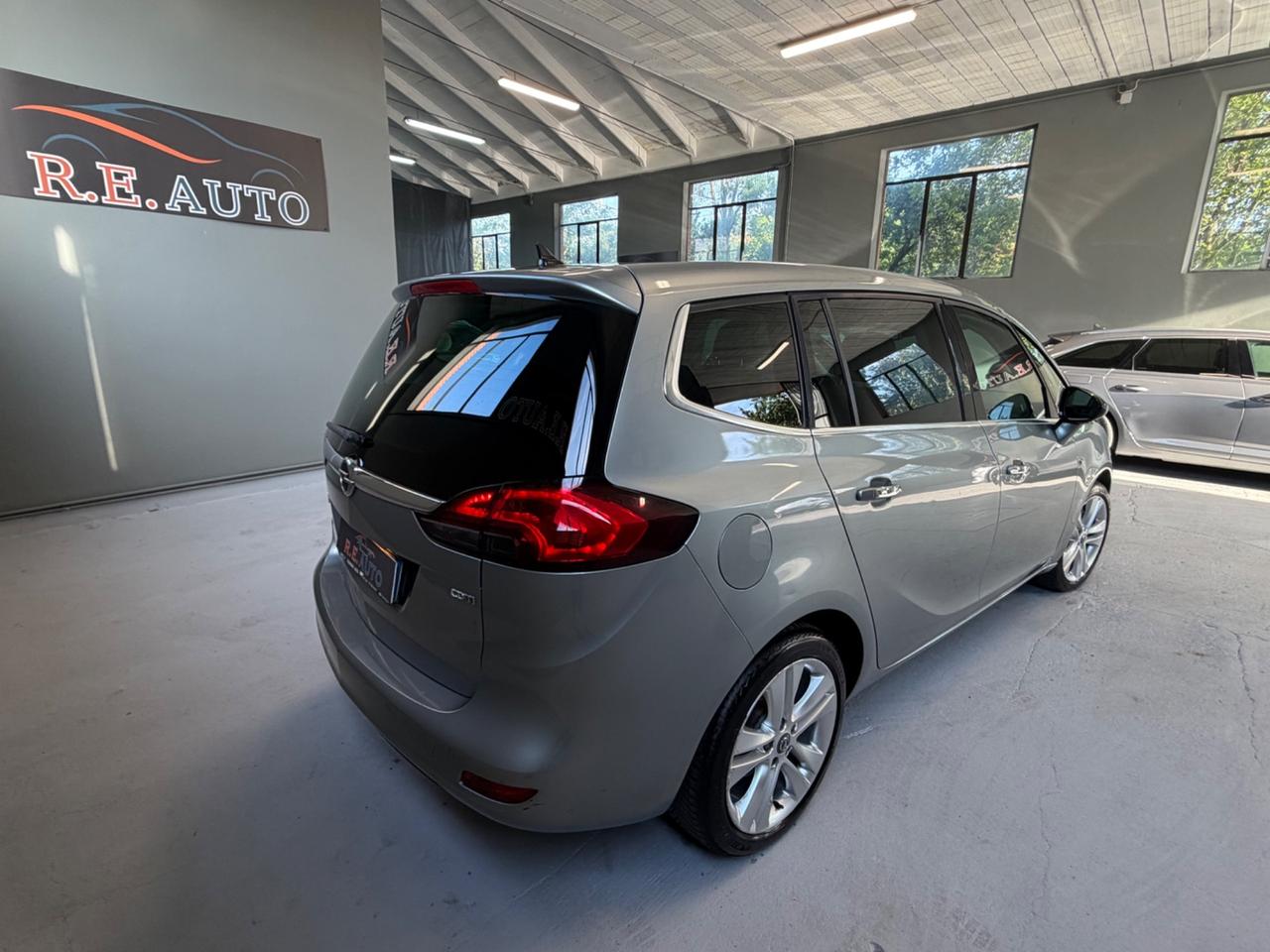 Opel Zafira Tourer 2.0 CDTi 130CV Cosmo Fleet