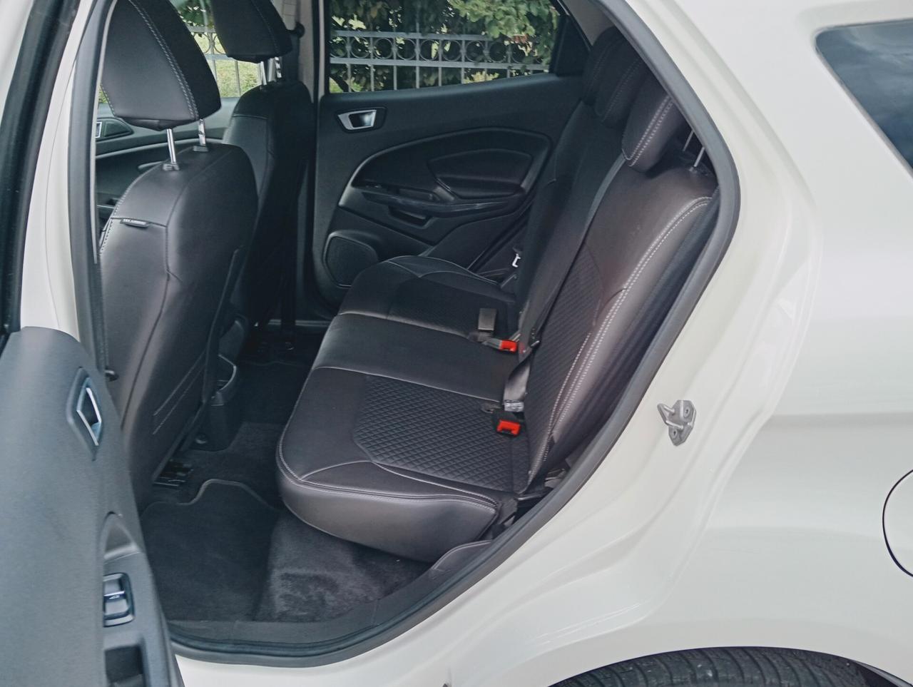 Ford EcoSport 1.5 110 CV Business