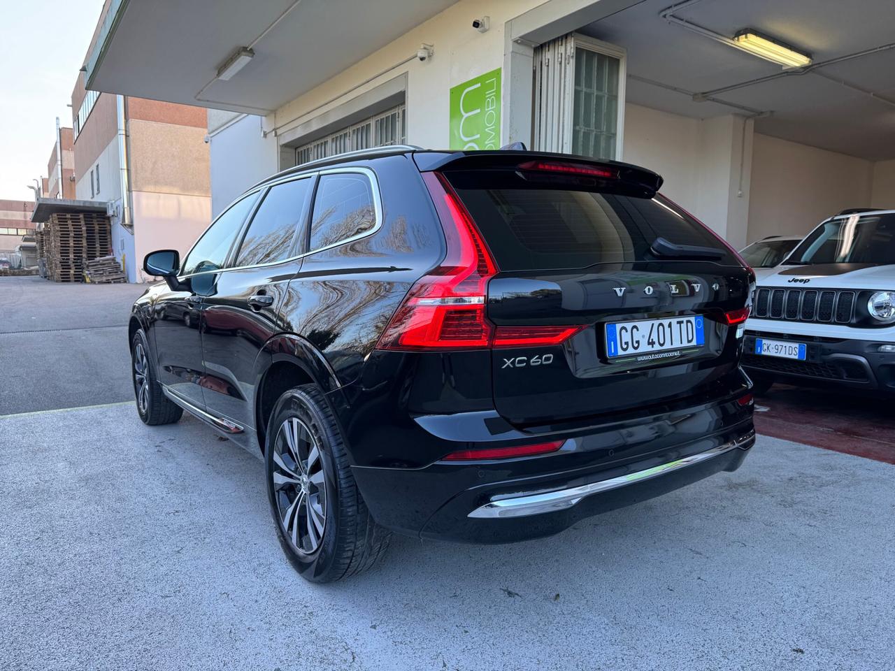 Volvo XC 60 XC60 T6 PHEV Expression AWD GARANZIA 24 MESI