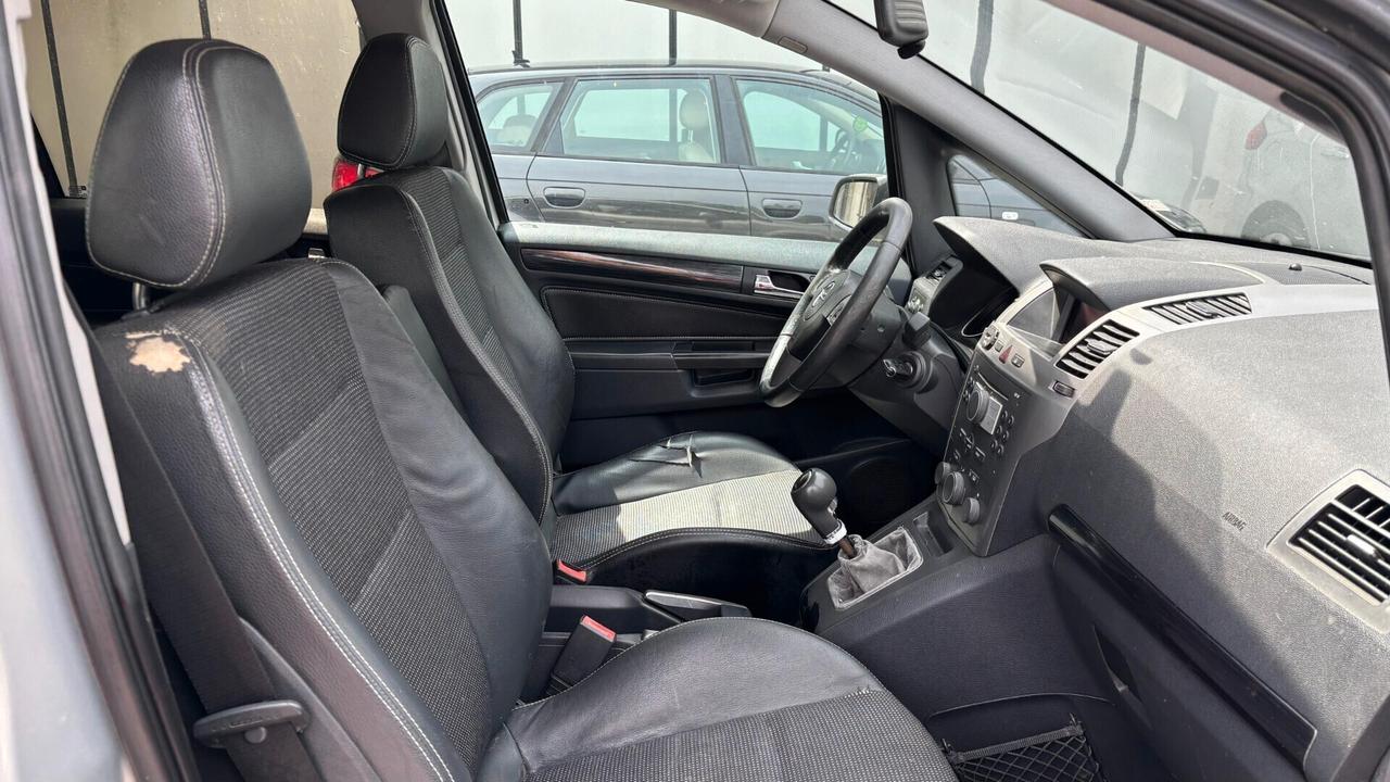 Opel Zafira 1.9 16V CDTI 150CV Cosmo