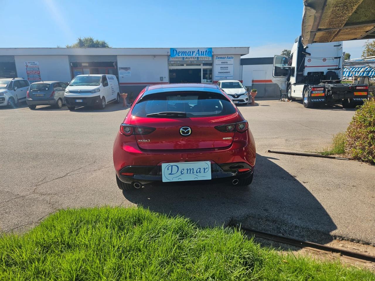 Mazda 3 Mazda3 2.0L e-Skyactiv-G M Hybrid Executive
