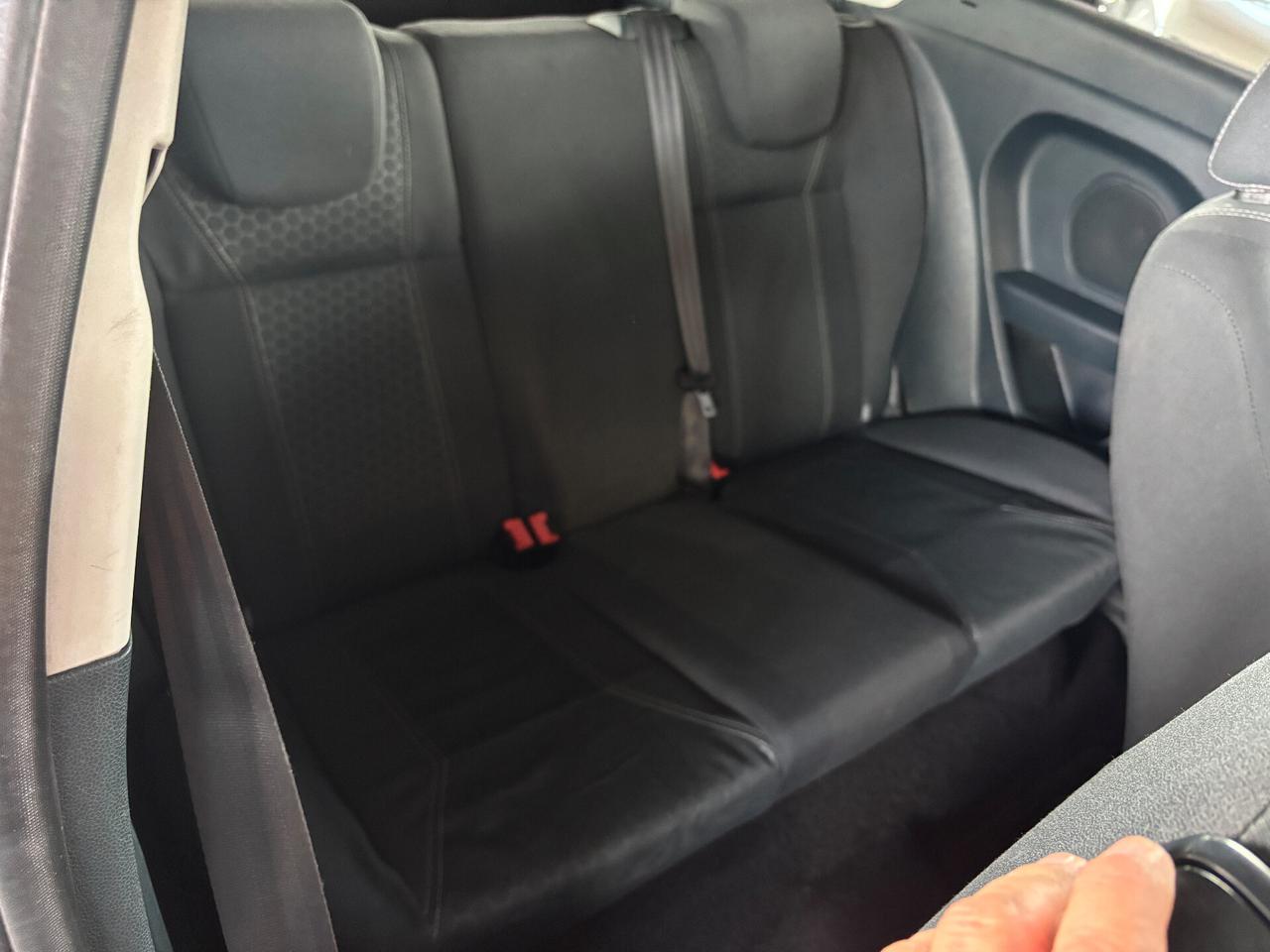 Ford Fiesta 1.2 60KW 82CV 3 porte Titanium NEOPATENTATO