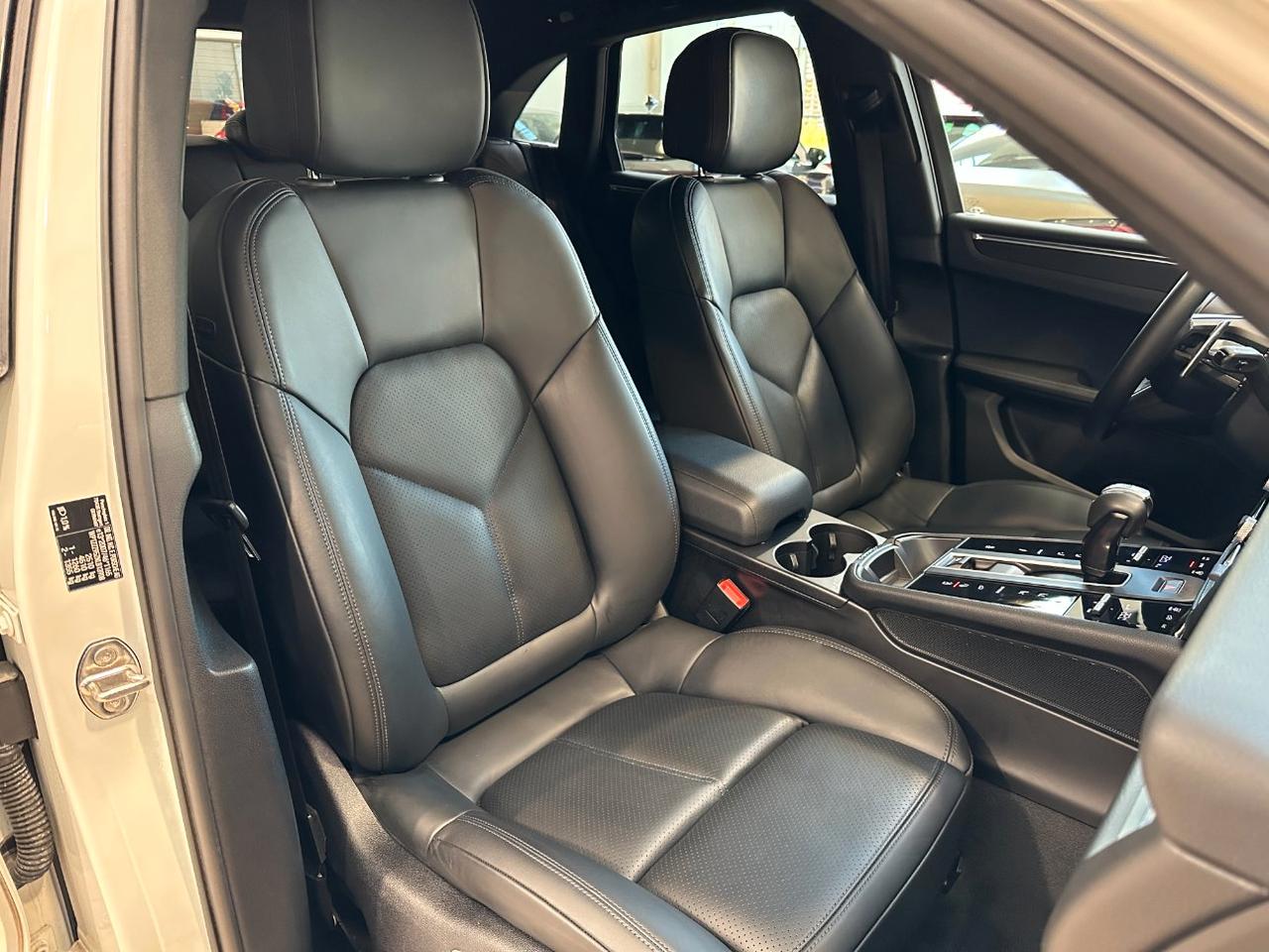 Porsche Macan 2.0 265cv PDK-21"-PDLS-PASM-Pelle nera-Scarichi Sport