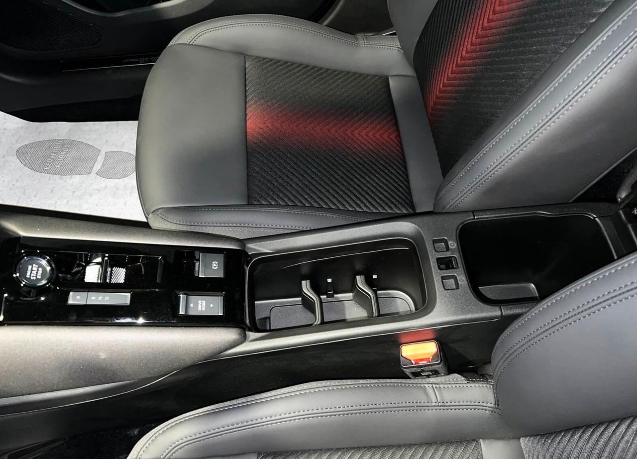 Alfa Romeo Junior 1.2 145 CV Hybrid eDCT6 Ti