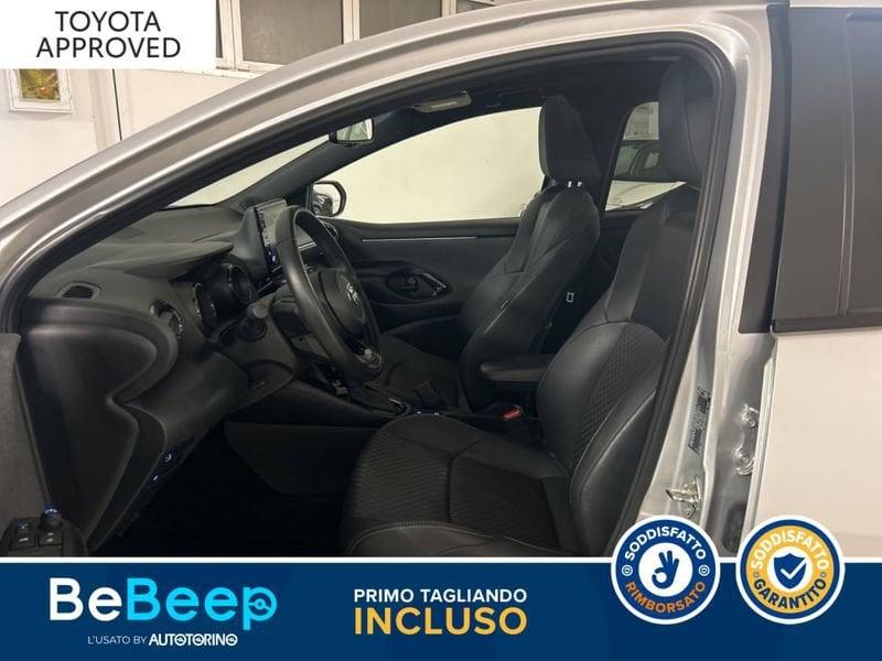 Toyota Yaris 1.5 HYBRID LOUNGE