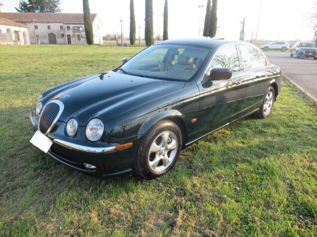 Jaguar S-Type 3.0 V6 Executive (ASI Bollo 140euro)