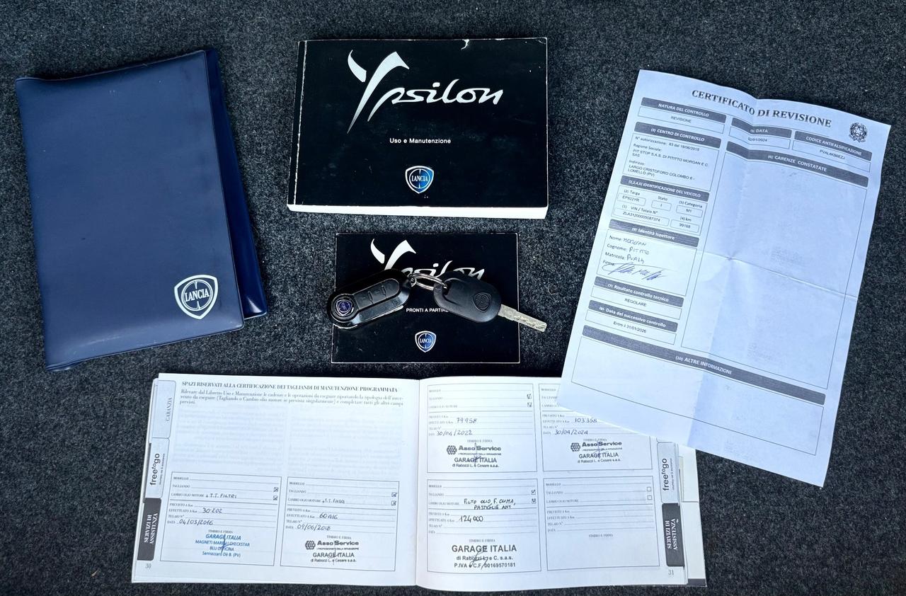 Lancia Ypsilon 1.3 MJT 95CV Platinum FULL/Pelle