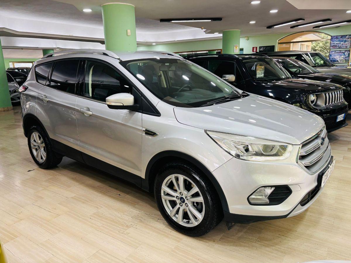Ford Kuga 1.5 Tdci 120cv S&S 2WD Autom. Busuness