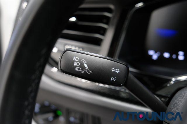 VOLKSWAGEN Polo 1.0 TSI STYLE NEOPATENTATI FARI LED