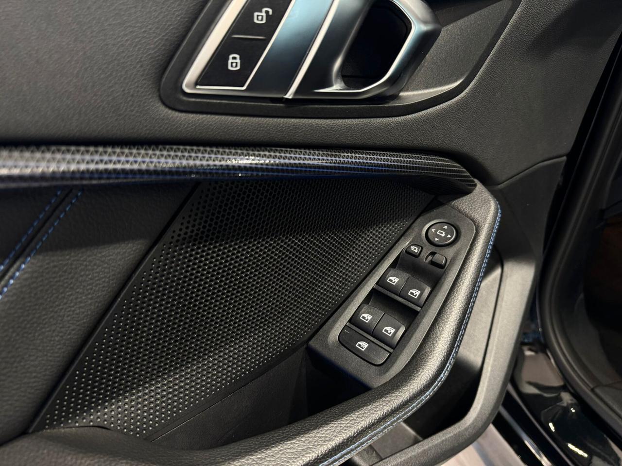 Bmw 118d 5p. M-Sport Pro Shadow