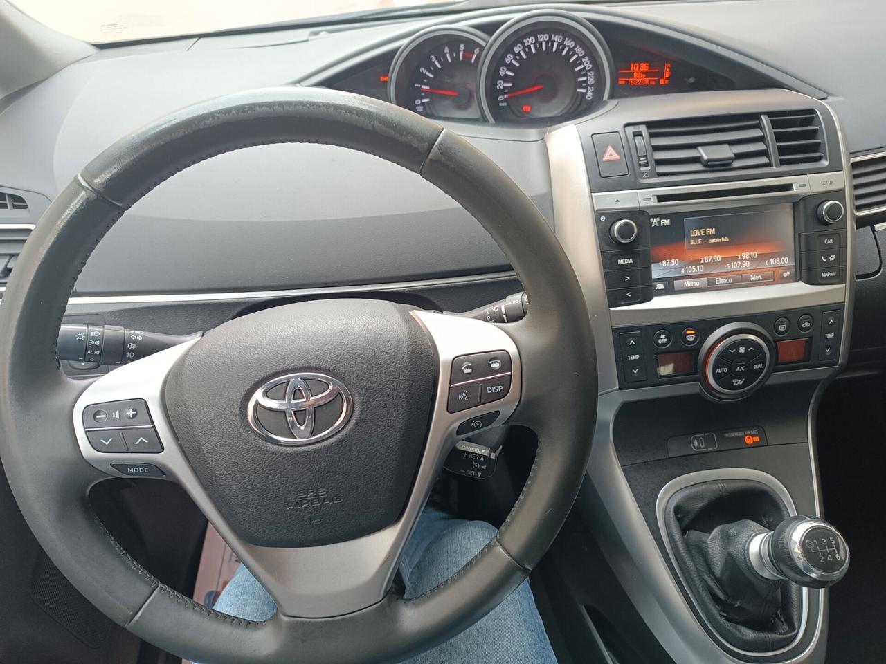 Toyota Verso 1.6 D-4D Style 110 CV TETTO CAMERA NAVI
