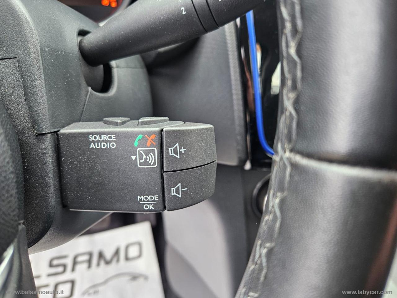 DACIA SanderoStepway1.0TCe100 ECO-G 15th Anniv