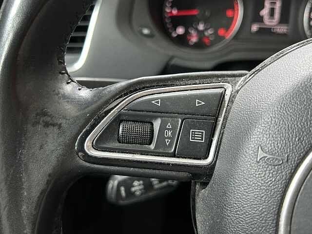 Audi Q3 2.0 TDI Business