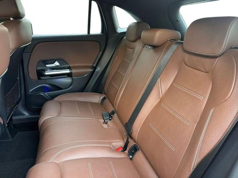 Mercedes-Benz GLA 200 d Premium 4matic auto