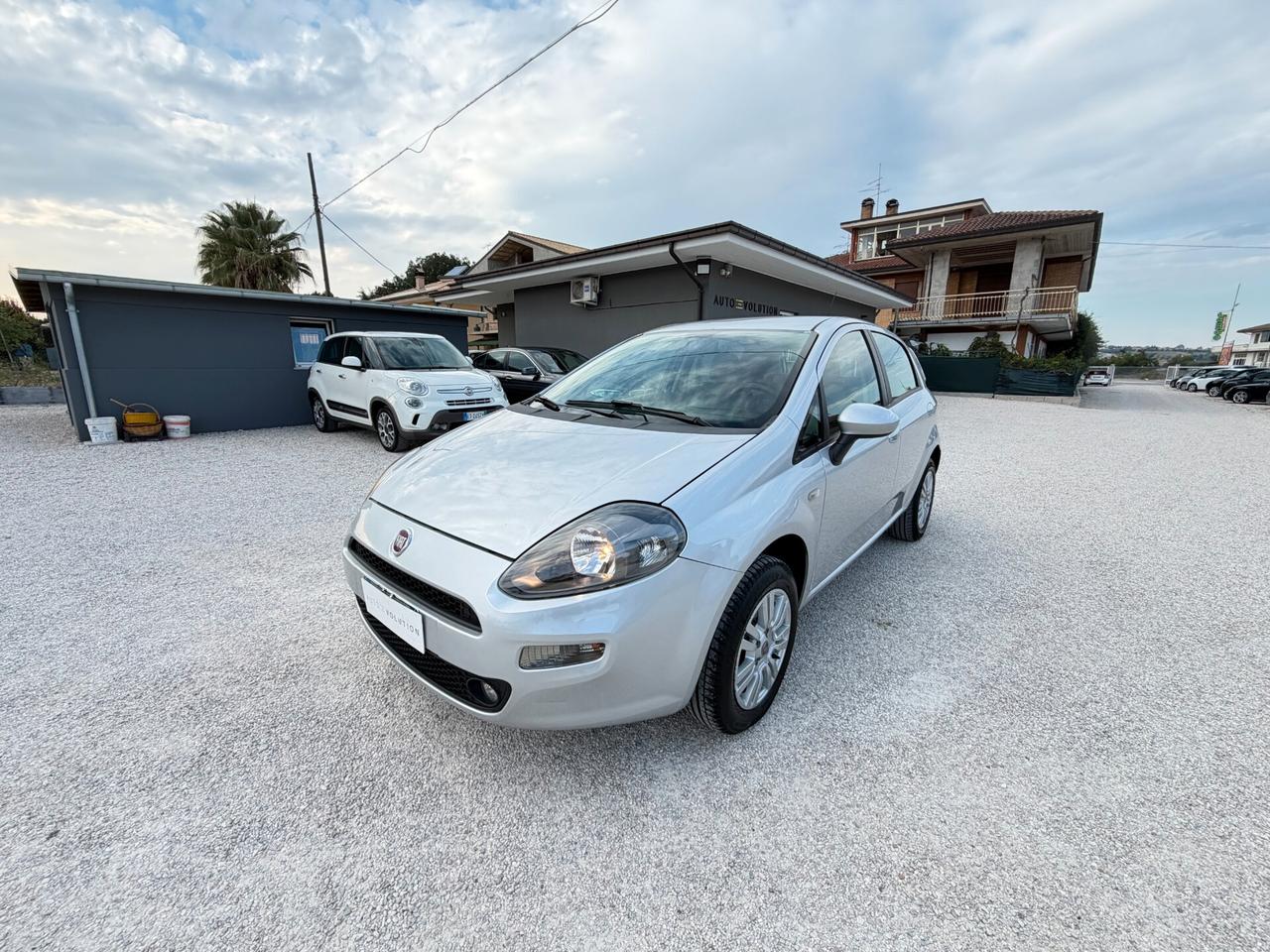 Fiat Punto 1.4 8V 5 porte 77 cv Natural Power Lounge 234.480 km