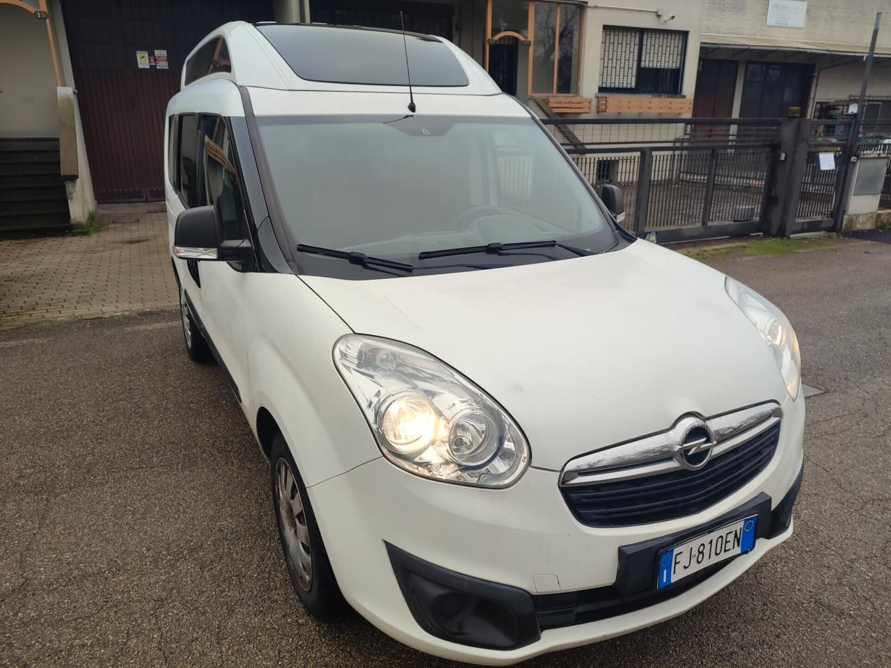 OPEL COMBO 1.4BENZINA 2017 EURO6B PEDANA DISABILI ELETTRICA