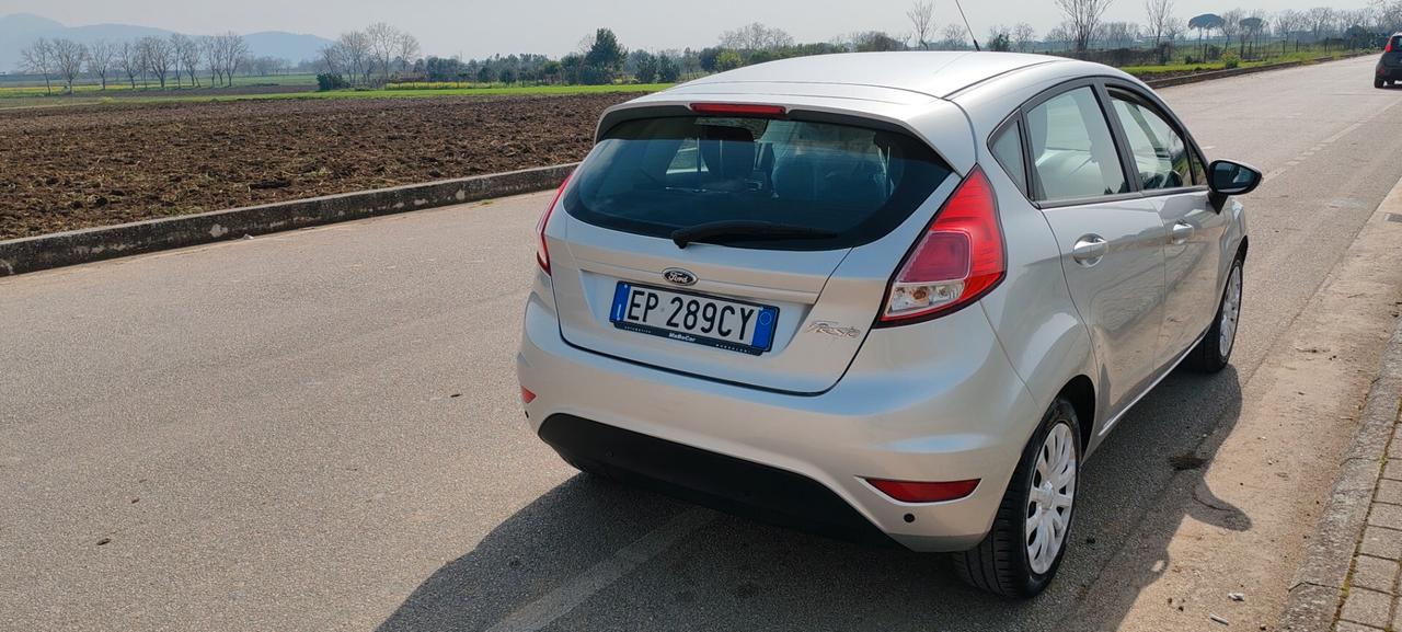 Ford Fiesta 1.5 TDCi 75CV 5 porte Business