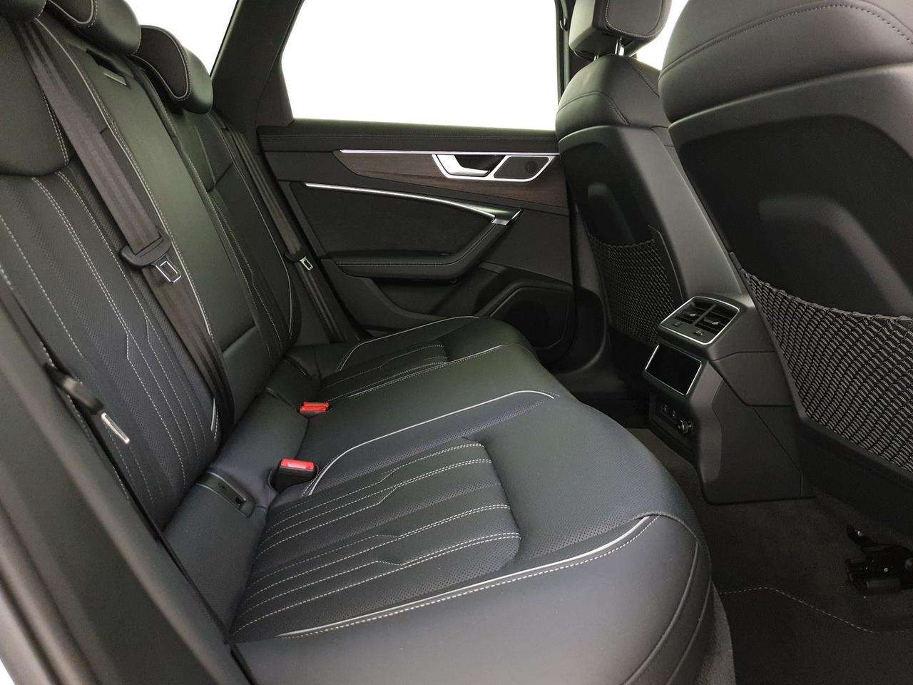 Avant 50TFSIe 299CV quattro Str Business Design