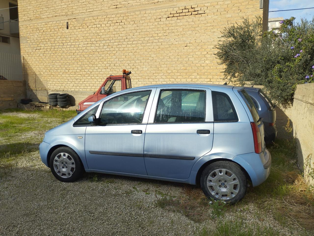 Fiat Idea 1.4 16V Active