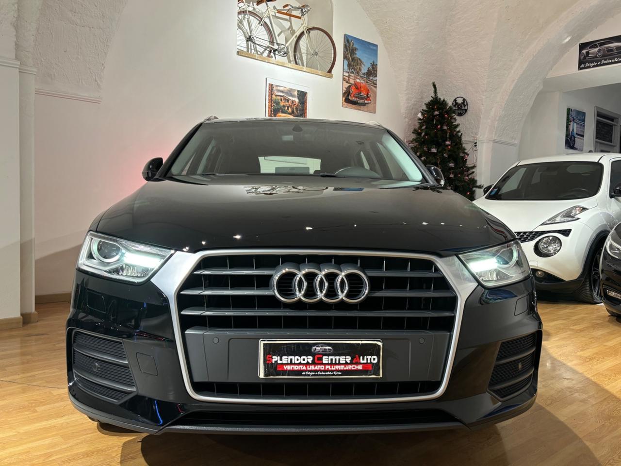 Audi Q3 2.0 TDI 120 CV Business