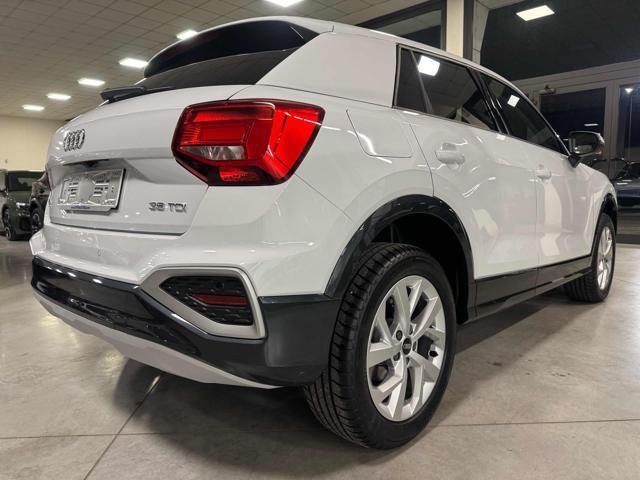 AUDI Q2 35 TDI S tronic Business Advanced