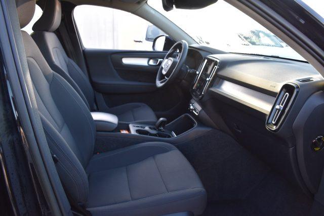 VOLVO XC40 T4 Recharge Plug-in Hybrid Inscription Expression