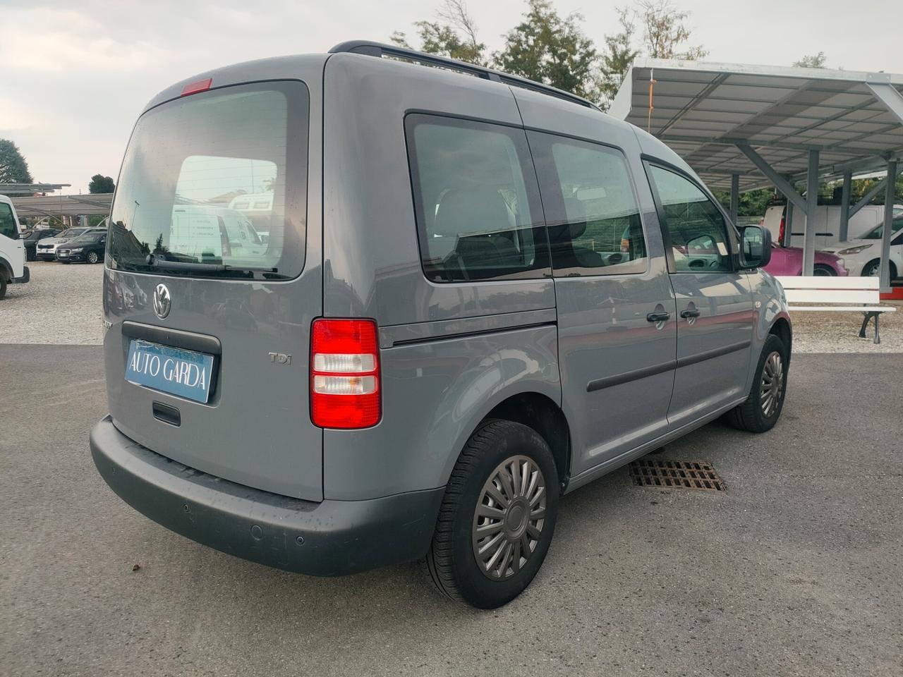 Volkswagen Caddy 1.6 TDI 75 CV 5posti. Trendline autocarro cinghia sostituita