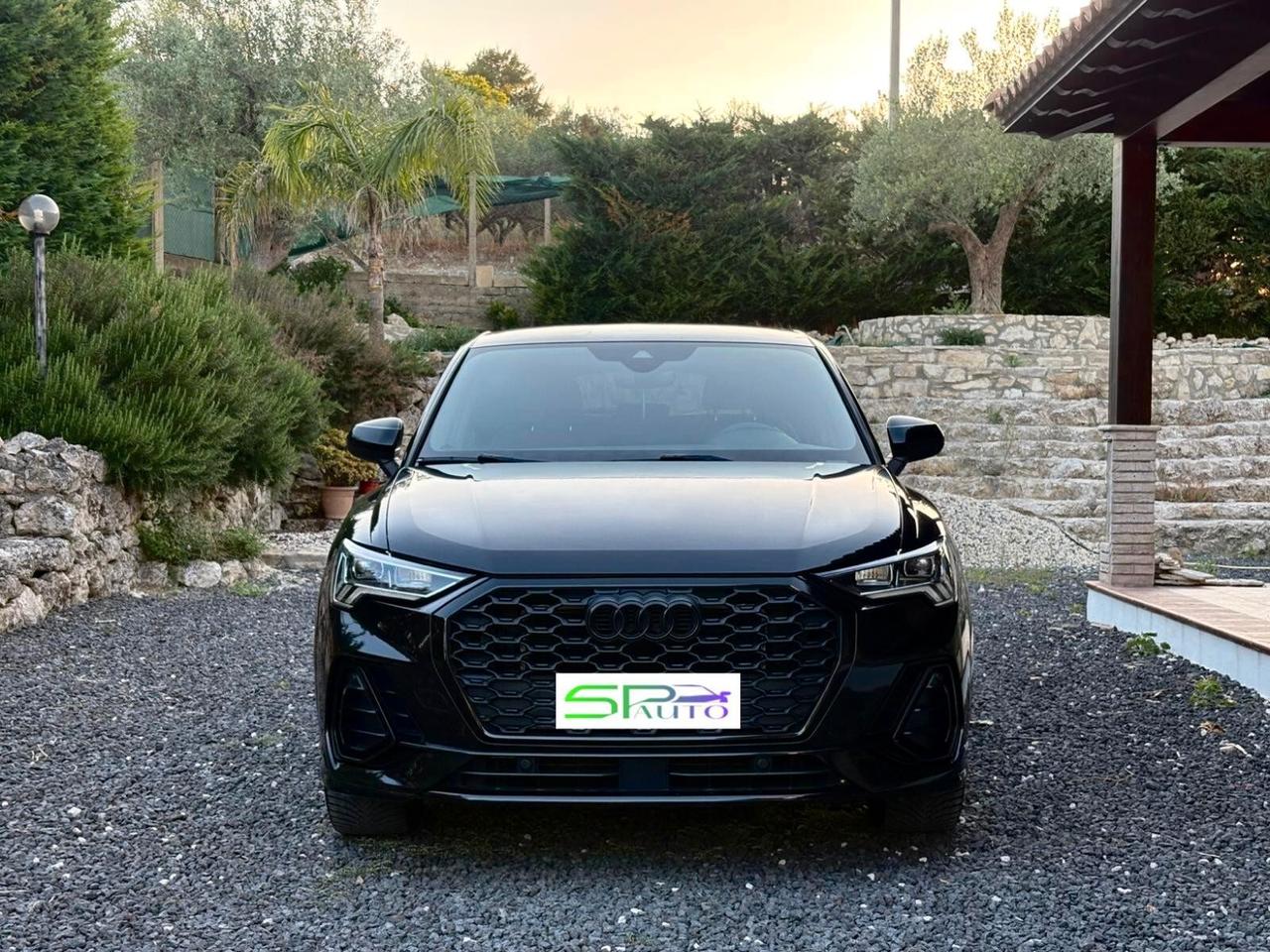 Audi Q3 SPB S line edition Identity Black S tronic