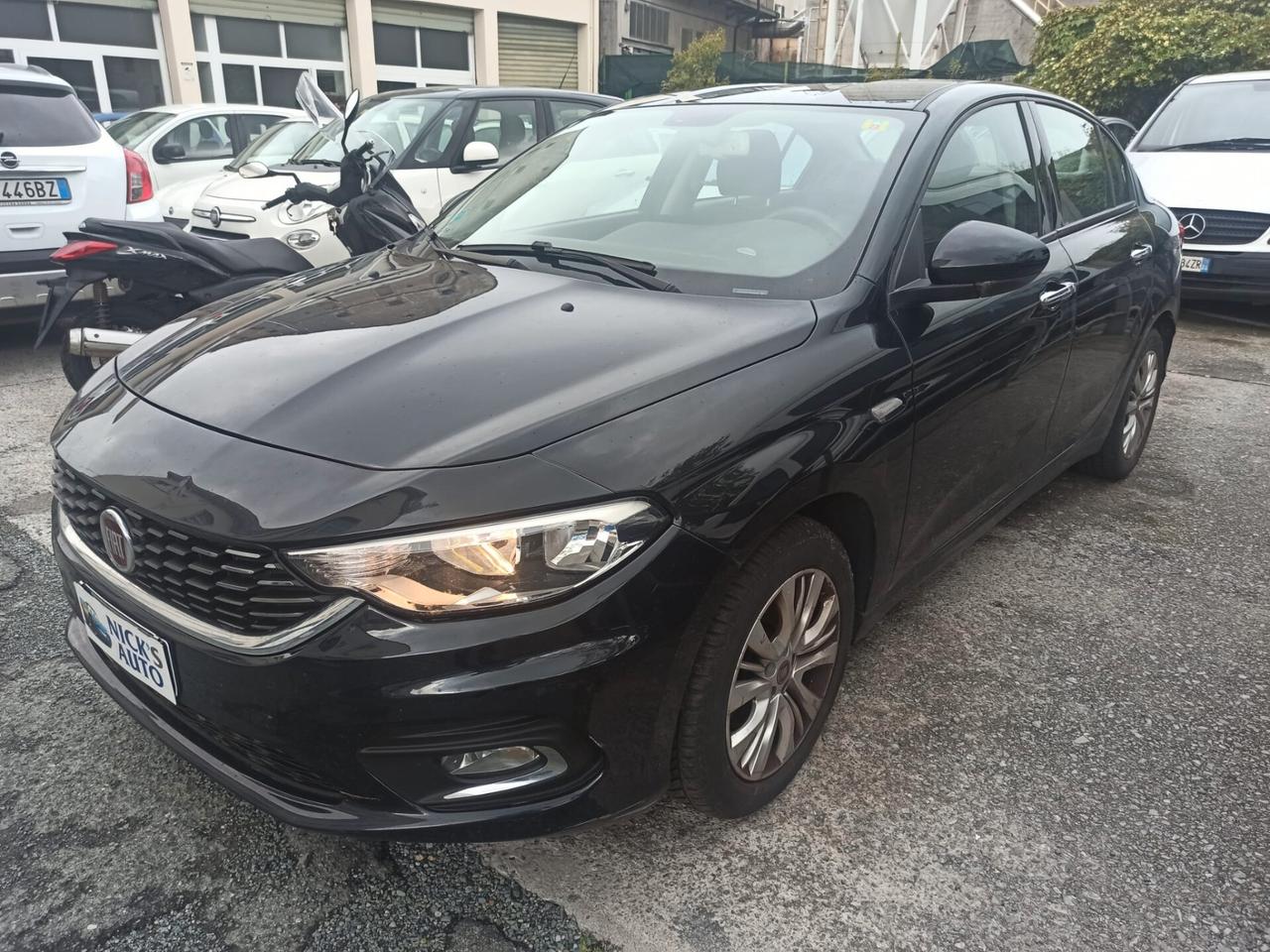 Fiat Tipo 1.6 Lounge-2016