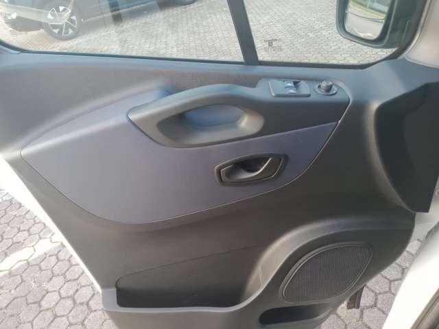 Opel Vivaro 3 POSTI