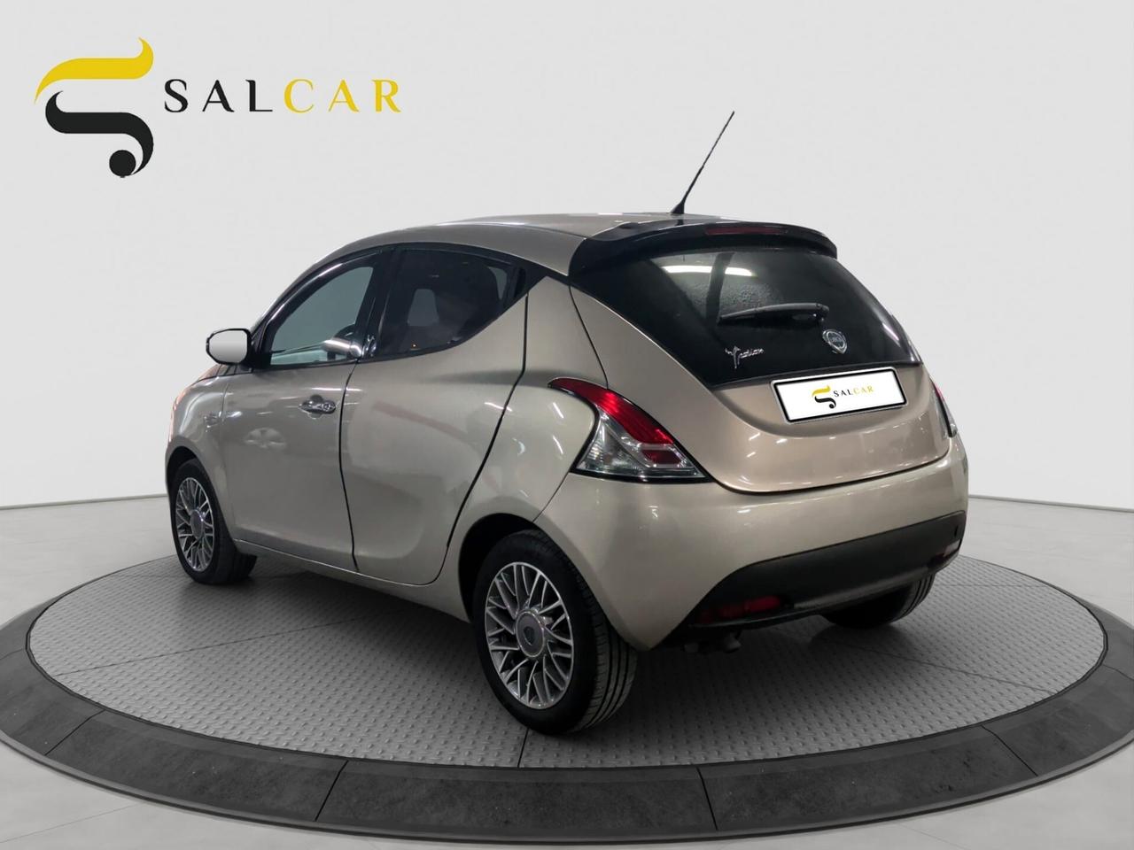 Lancia Ypsilon 1.3 MJT 16V 95 CV 5 porte S&S Platinum 2012