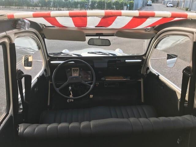 Citroen 2CV 6 Special
