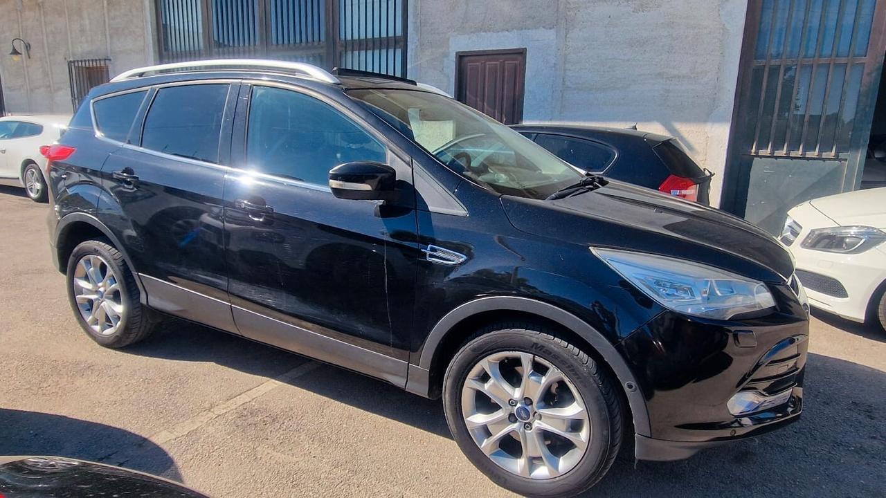 Ford Kuga 2.0 TDCi 163 CV 4WD Powersh.Titanium DPF
