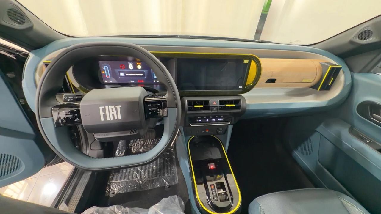 Fiat Grande Panda 1.2 Hybrid 110 CV S&S La Prima