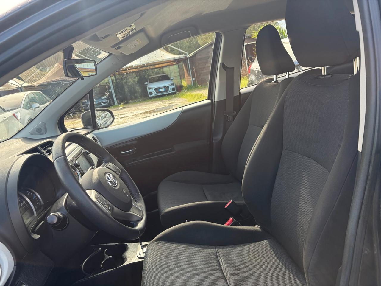 TOYOTA YARIS HYBRID 1.5 STYLE 104.000 KM GARANTITA