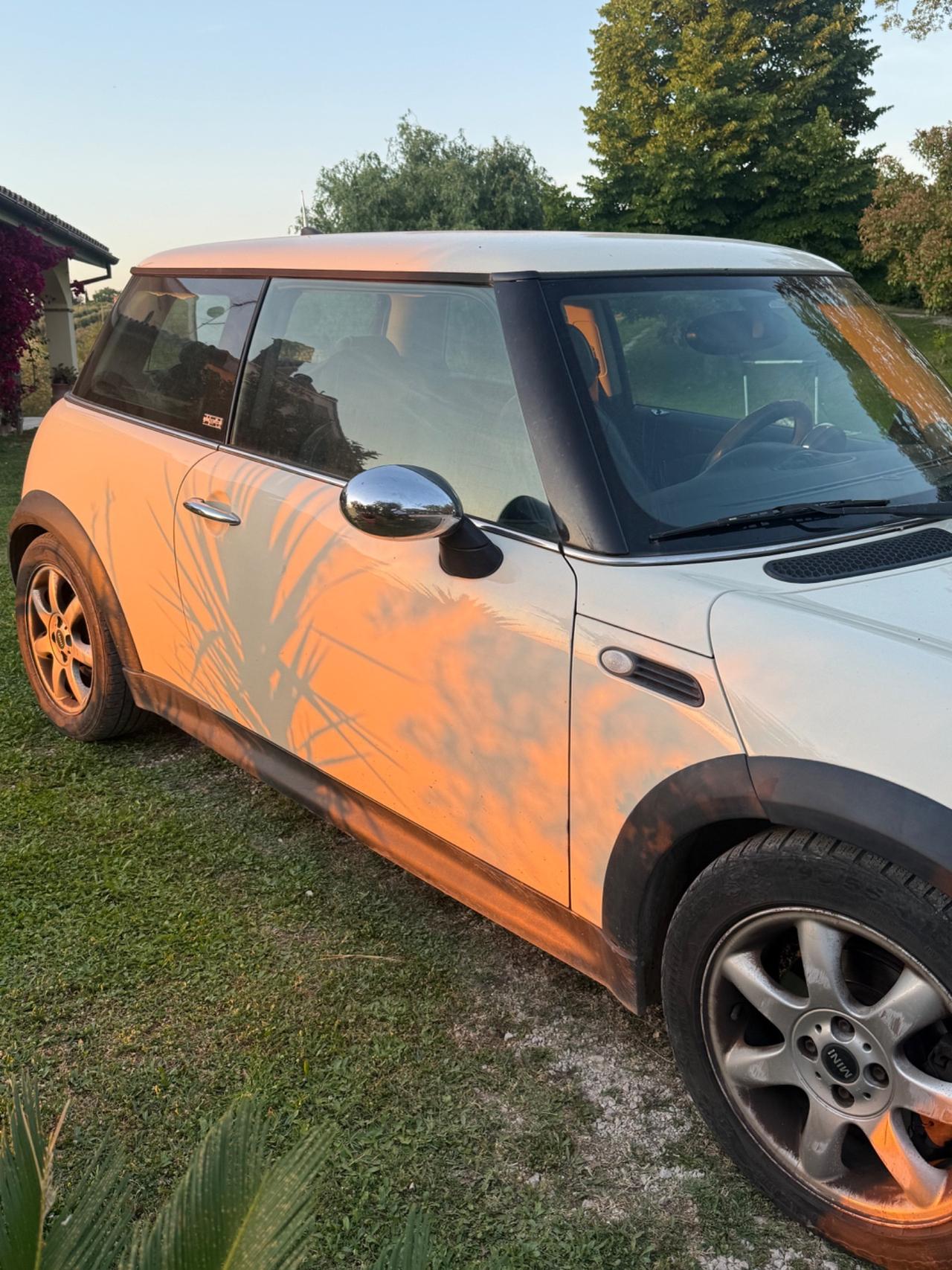 Mini Mini 1.4 tdi One D de luxe