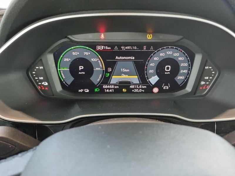 AUDI Q3 45 TFSI E S TRONIC BUSINESS SUV