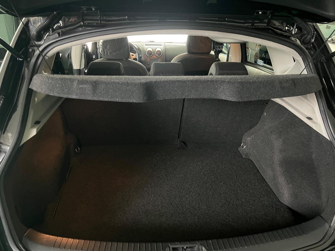 Nissan Qashqai 1.5 dCi DPF Tekna